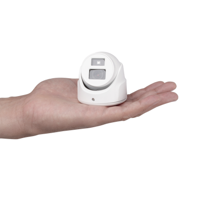 Ultra Mini Turret TURBO 2 Megapixel (1080p) / Gran Angular / Lente 2.8 mm / 20 mts IR EXIR / Exterior IP67 / 4 Tecnologías (TVI / AHD / CVBS) / dWDR / Color Blanco