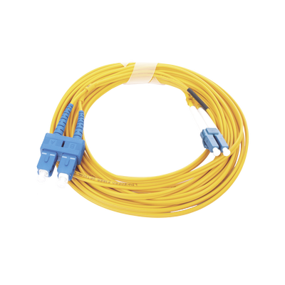 Jumper de Fibra Óptica Monomodo 9/125 LC/UPC-SC/UPC, PVC, 2.0 mm, Dúplex, amarillo, 5 metros