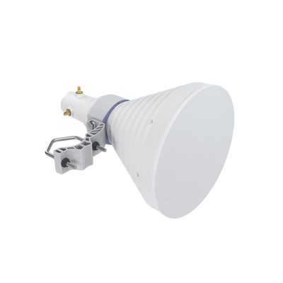 Antena Sectorial Simétrica Starter Horn de 30º, 5150 - 5950 MHz, ganancia de 18 dBi, conexión RP-SMA