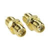 Adaptador en Línea de Conector SMA Hembra Inverso a SMA Hembra, Oro/ Oro/ Teflón,